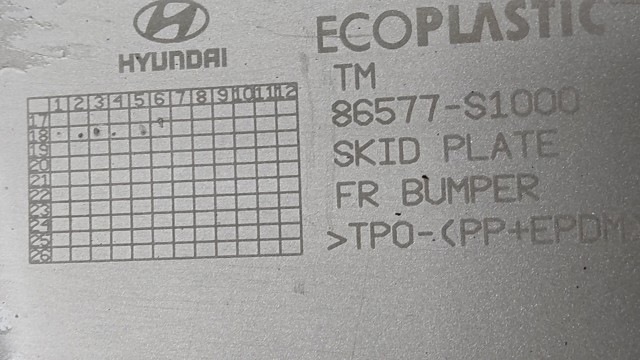 Обвіс бампера 86577S1000 HYUNDAI