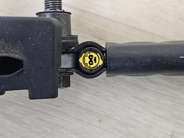 Ремені безпеки 868846RR8A NISSAN