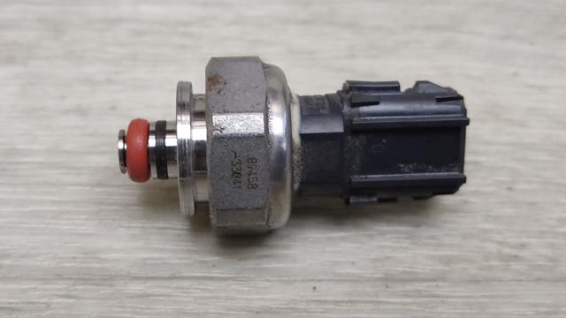 Манометри 8945833041 TOYOTA