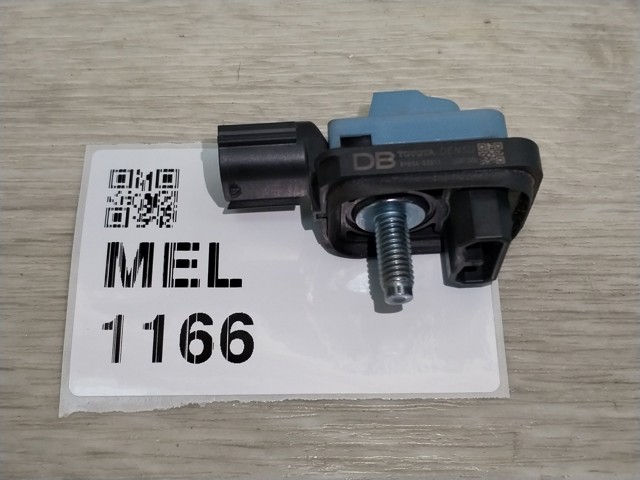 Датчик Айрбег передній 8983A52011 TOYOTA