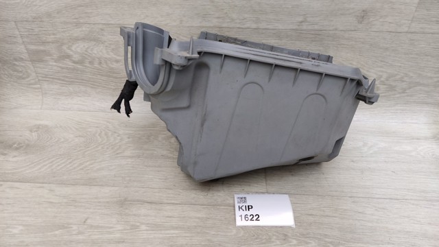 Корпус блока запобіжників 8K1907355F VAG