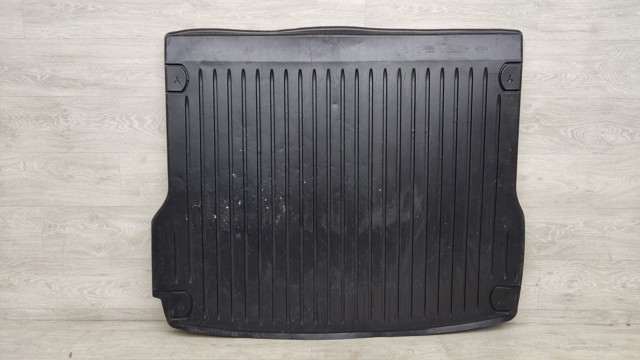 Килимки підлоги (багажника) 8R0061180 VAG