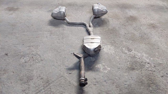 Глушник задній 8R0253609AH VAG