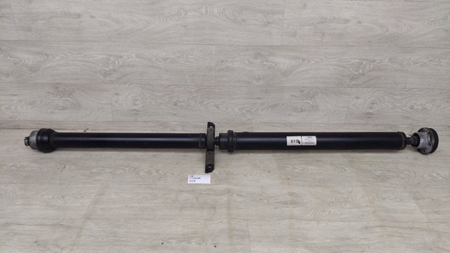Вал карданний задній, у зборі 8R0521101Q VAG