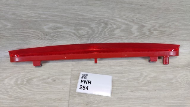 Стоп-сигнал заднього скла Ауді Ку 3