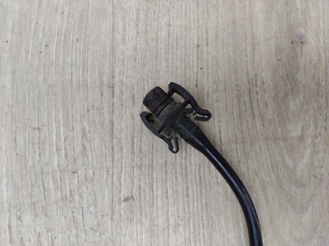 Шланг розширювального бачка, верхній 8V218B081BD FORD