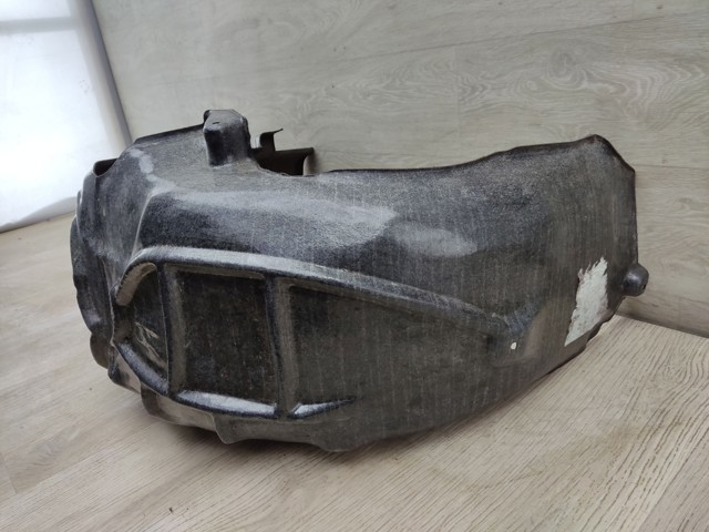 Підкрилок заднього крила, правий 8V5810172C VAG