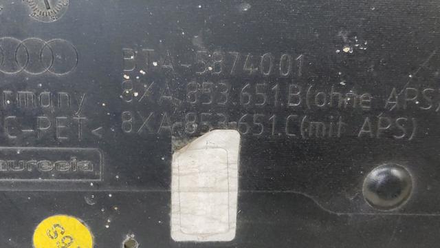 Решітка радіатора 8XA853651B VAG