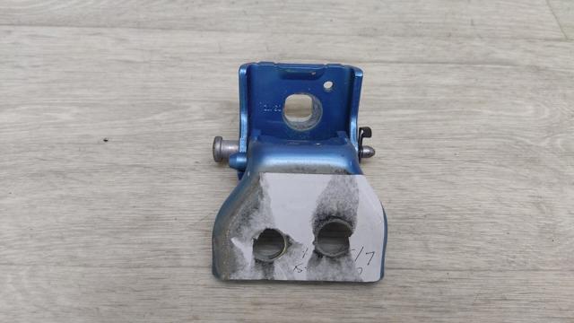 Завіса дверей передных лівих 9035V3 PEUGEOT