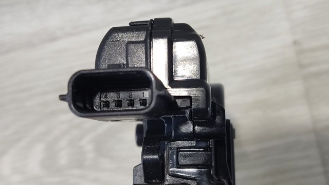 Замок кришки багажника 905039004R RENAULT