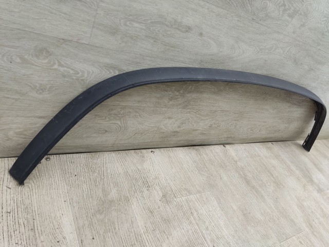 Губа переднього бампера 960157154R RENAULT