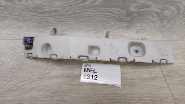 Кронштейн бампера заднього, правий 96686882 GM