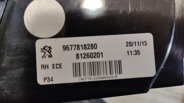 Фара задня права внутрішня 9677818280 PEUGEOT