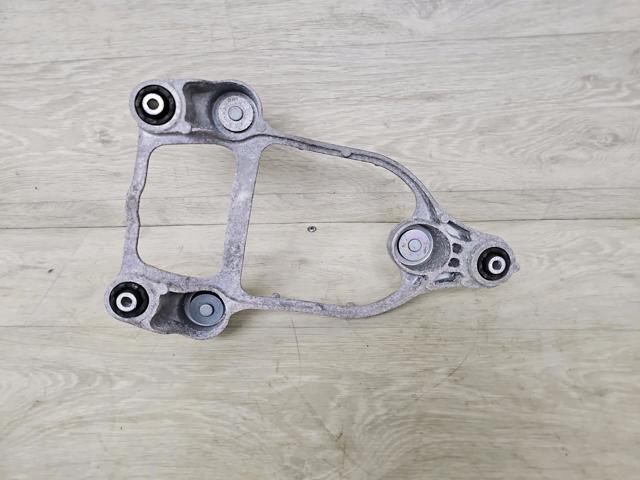 Кронштейн компресора кондиціонера 97703CV200 HYUNDAI