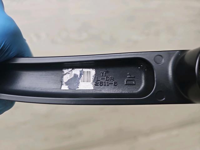 Важіль склоочисника 98311D7000 HYUNDAI