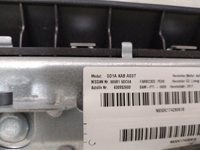 Подушка безпеки (AIRBAG) пасажирська, захисту колін 985R15DC0A NISSAN