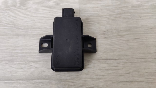 Блок системи контролю тиску в шинах A0009003704 MERCEDES