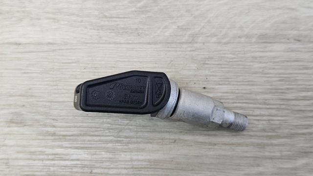 Манометр повітряний A0009053907 MERCEDES