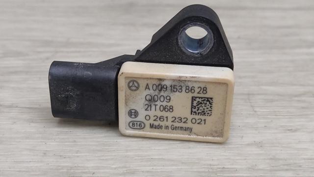 Датчик тиску повітря A0091538628 MERCEDES