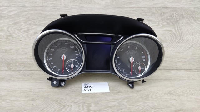 щиток приладу A1179005102 MERCEDES