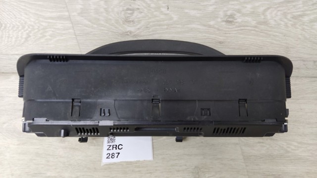 Приладова дошка-щиток приладів A1695401847 MERCEDES