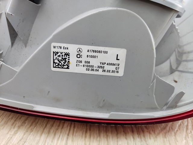 Задня ліва фара A1769060100 MERCEDES