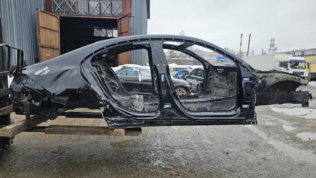 Лонжерон рами передній правий A1776201002 MERCEDES