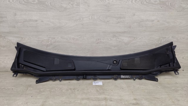 Водостік лобового скла, жабо A1778300000 MERCEDES