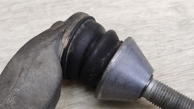 Зовнішній наконечник рульової тяги A2054600005 MERCEDES