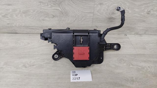 Коробка запобіжників A2055406811 MERCEDES