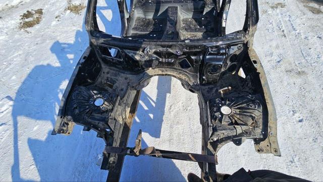 Чверть передня ліва A2056208700 MERCEDES