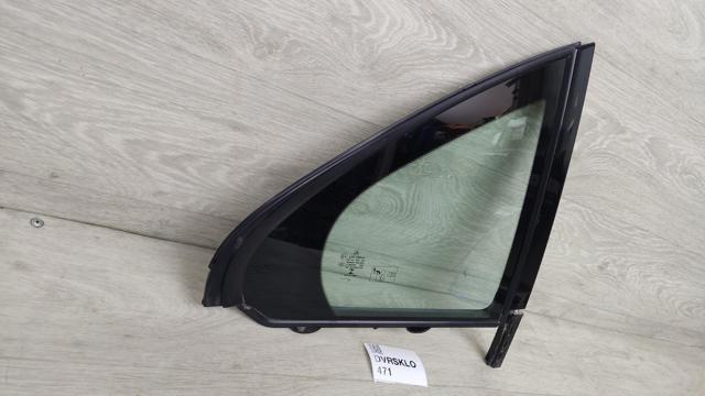 Куточок задніх правих дверей A2057300655 MERCEDES