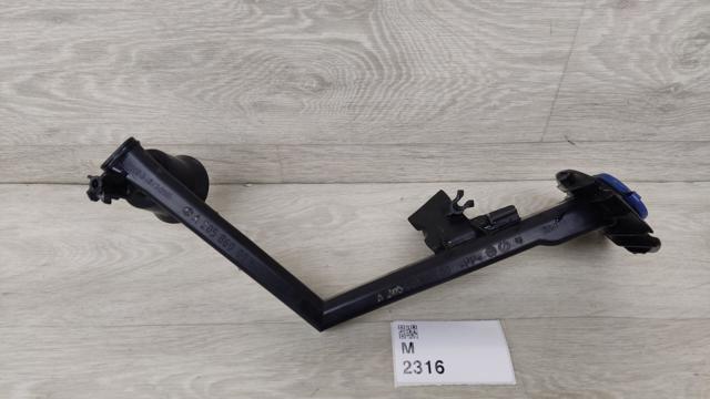 Горловина бачка омивача A2058600064 MERCEDES