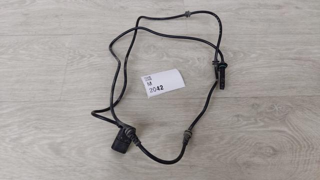 Передній правий датчик абс A2059054507 MERCEDES