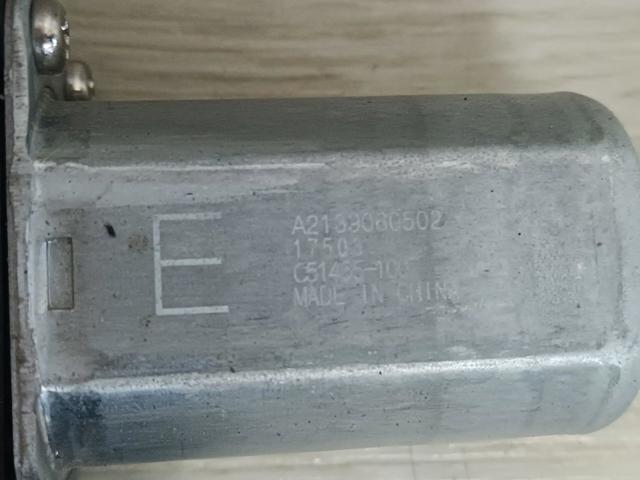 Мотор склопідйомника дверей задніх, лівих A2139060502 MERCEDES