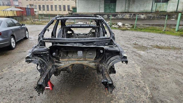 Лонжерон рами передній лівий A2466201900 MERCEDES