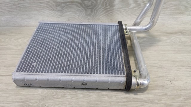 Радіатор обігрівача A2468300161 MERCEDES