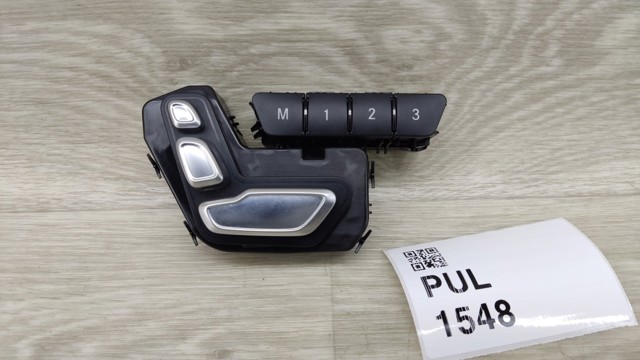 Блок кнопок механізму регулювання сидінь, лівий A2469054801 MERCEDES