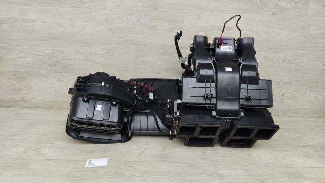 Радіатор кондиціонера салонний, випарник A2478309502 MERCEDES