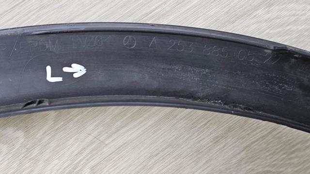 Розширювач переднього крила, правий A2538850522 MERCEDES