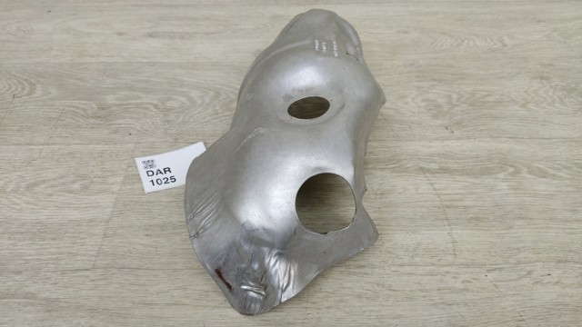 Кришка випускного колектора A2701420000 MERCEDES
