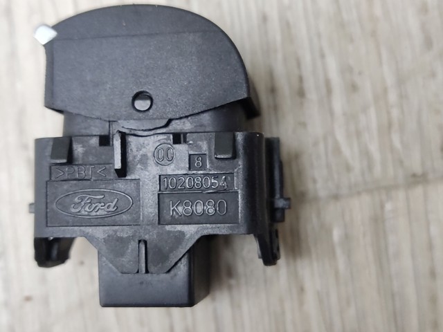 Кнопковий блок керування склопідіймачами передній правий BM5T14529AB FORD