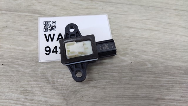 Датчик AIRBAG передній DG1314C676AA FORD