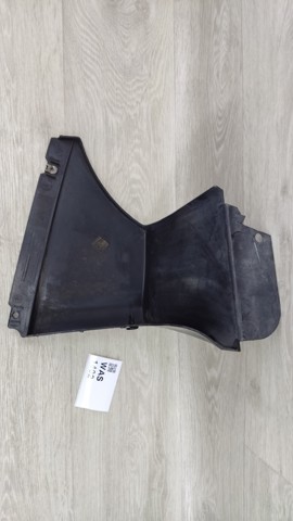 Кронштейн бампера заднього, правий DS7378403B22AE FORD