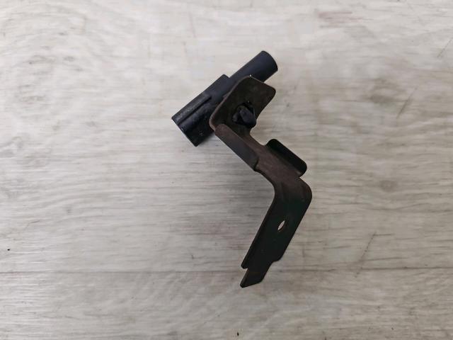 Датчик температури навколишнього середовища G51861764 MAZDA