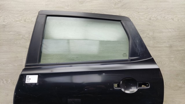 Двері пасажирськи задні ліві H2101JD0M0 NISSAN