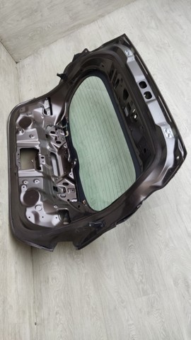 П'яті двері KMA005DCMA NISSAN