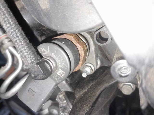 Форсунка вприску палива 7794435 BMW