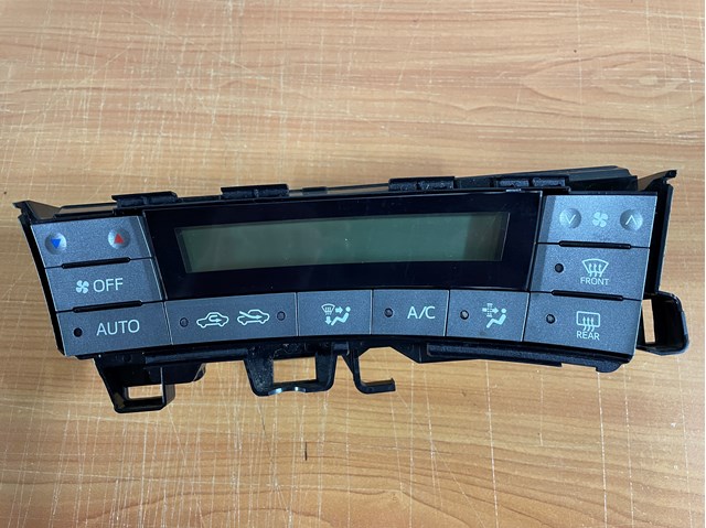 Блок управління режимів опалення / кондиціонування 5590047120 TOYOTA