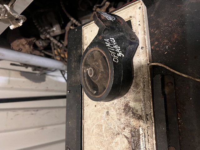 Задня подушка двигуна 2193039601 HYUNDAI